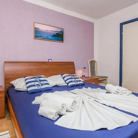 Kikas Appartement *