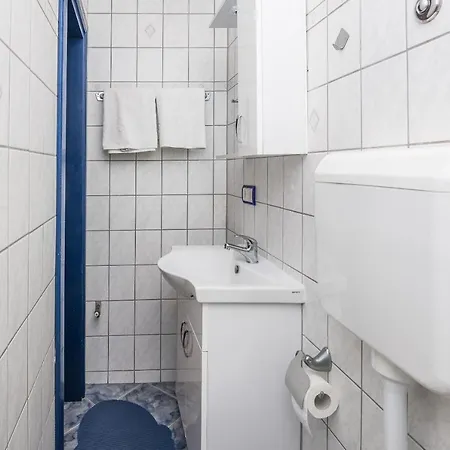 Apartment Kikas *